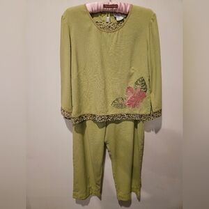 CITY GIRL BY NANCY BOLEN SILK EMBROIDERED & STITCHED TOP & PANT TOP SM PANT MED